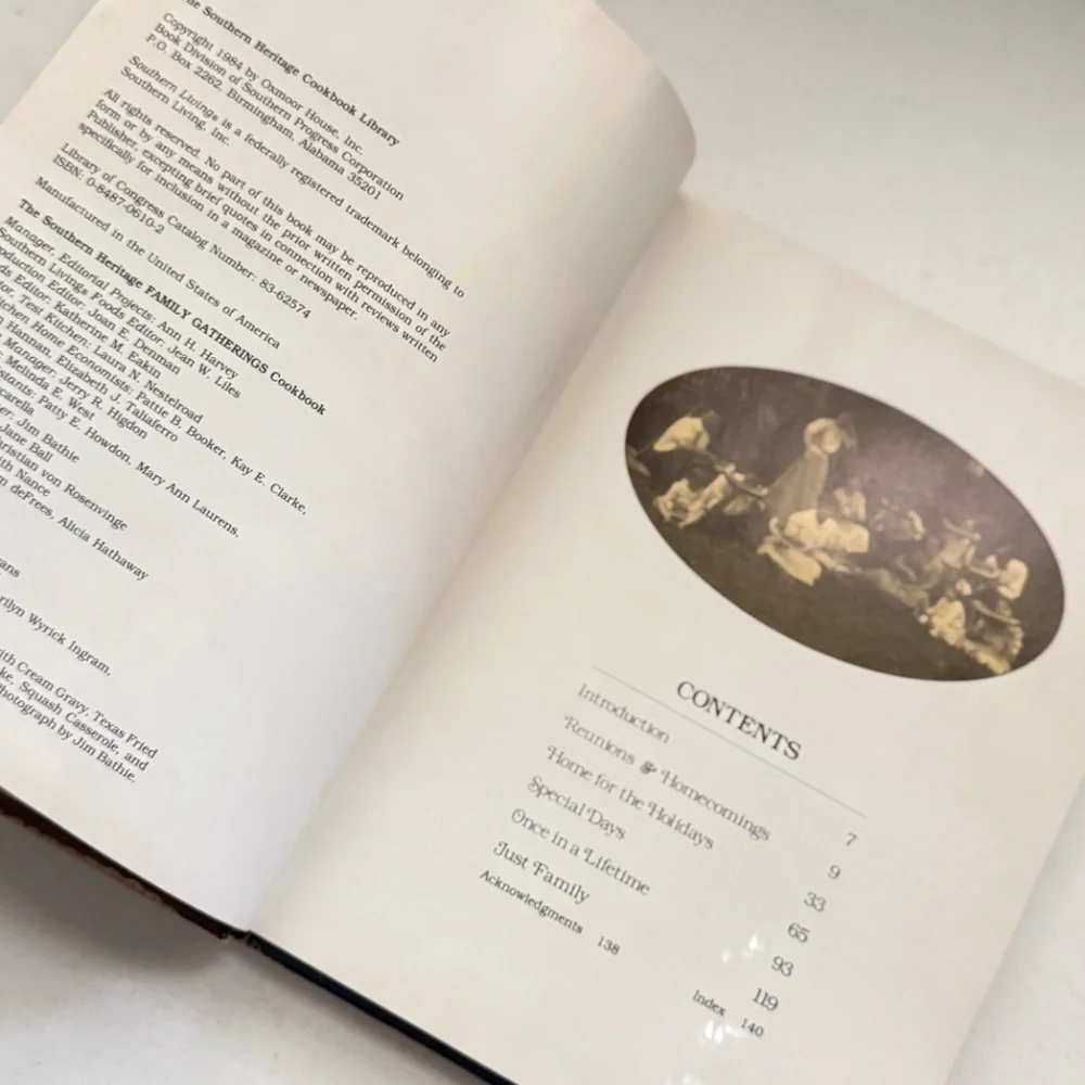 The Southern Heritage Family‎ Gatherings Cookbook, 1984